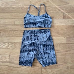 SET - Flow Y Bra + Align Super High Rise Short